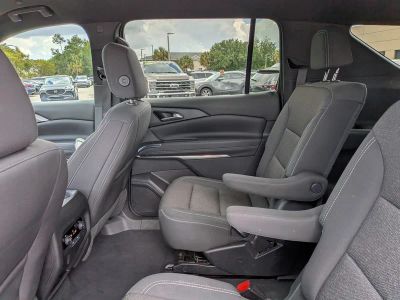 2024 Chevrolet Traverse — photo 15 view