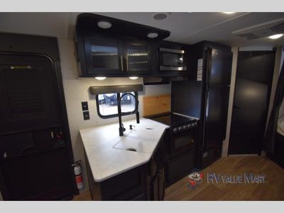 2022 Forest River RV Cherokee Grey Wolf - Photo 14