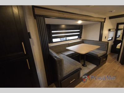 2022 Forest River RV Cherokee Grey Wolf - Photo 8