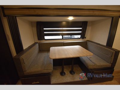 2022 Forest River RV Cherokee Grey Wolf - Photo 7