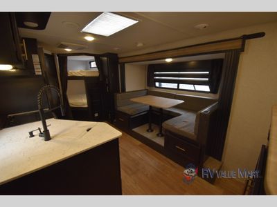 2022 Forest River RV Cherokee Grey Wolf - Photo 6