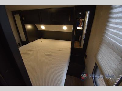 2022 Forest River RV Cherokee Grey Wolf - Photo 23