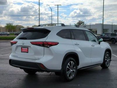 2023 Toyota Highlander - Photo 5