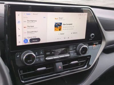 2023 Toyota Highlander - Photo 12