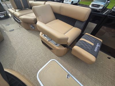 2026 Barletta Lusso L25MA - Photo 1