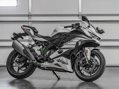 2025 Kawasaki NINJA ZX-4RR ABS - Photo 1