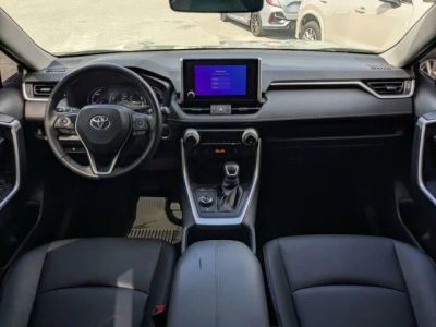 2023 Toyota RAV4 Hybrid — photo 14 view