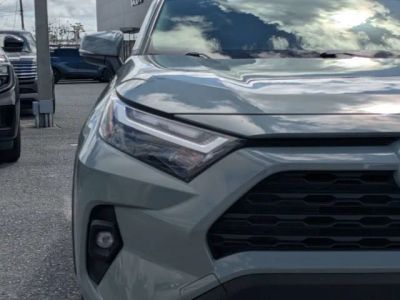 2023 Toyota RAV4 Hybrid — photo 9 view