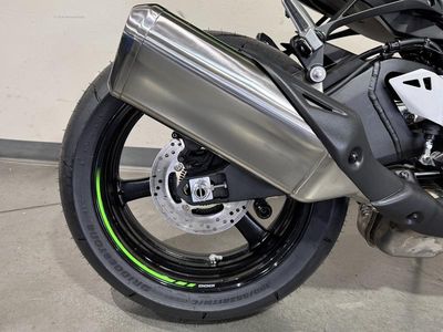 2025 Kawasaki Ninja ZX-10R KRT Edition - Photo 11