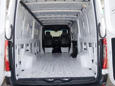 2023 Mercedes-Benz Sprinter Cargo Van - Photo 10