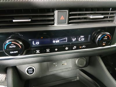 2023 Nissan Rogue - Photo 17