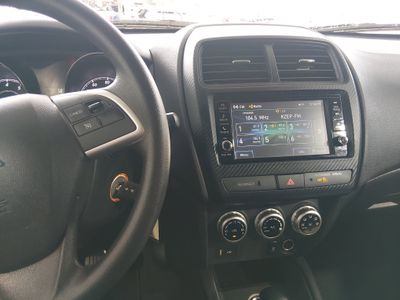 2025 Mitsubishi Outlander Sport — photo 17 view