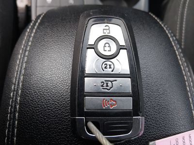 2024 Ford Escape — photo 15 view