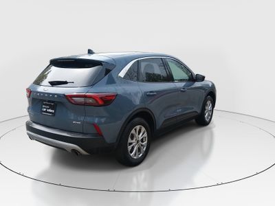 2024 Ford Escape — photo 7 view