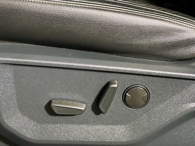 2023 Ford F-150 — photo 13 view