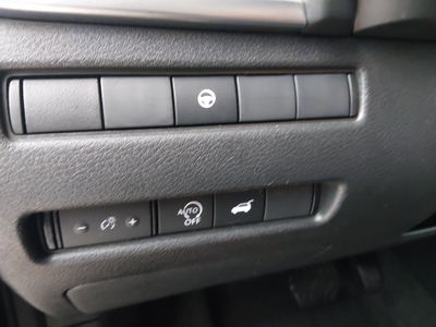 2024 Nissan Rogue — photo 13 view
