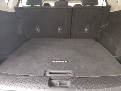 2024 Nissan Rogue — photo 11 view