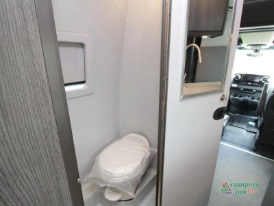 2027 Grech RV Strada-ion AWD — photo 24 view