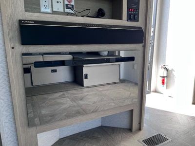 2023 Forest River RV Salem - Photo 13