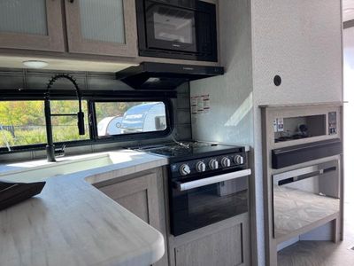 2023 Forest River RV Salem - Photo 8