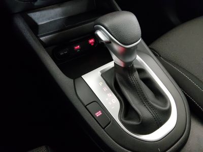 2024 Kia Forte — photo 16 view