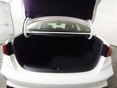 2024 Kia Forte — photo 11 view