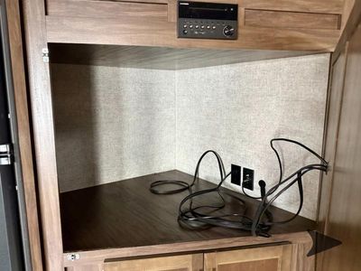 2018 Forest River RV Cherokee Arctic Wolf - Photo 26