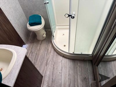 2018 Forest River RV Cherokee Arctic Wolf - Photo 40
