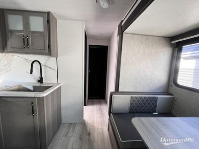 2025 Keystone Hideout - Photo 14