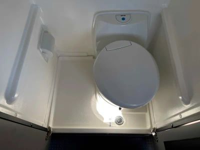 2027 Winnebago REVEL — photo 10 view