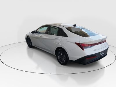 2024 Hyundai Elantra — detail view