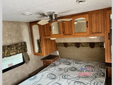 2011 Keystone Sprinter - Photo 10