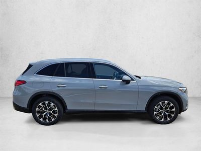 2026 Mercedes-Benz GLC 350e - Photo 2
