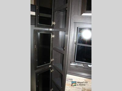 2017 Dutchmen RV Voltage - Photo 44