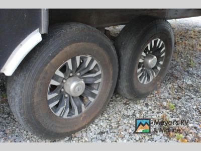 2017 Dutchmen RV Voltage - Photo 14