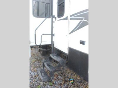 2017 Dutchmen RV Voltage - Photo 10