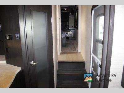 2017 Dutchmen RV Voltage - Photo 56