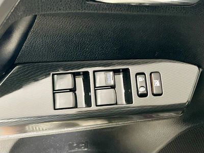 2018 Toyota RAV4 — photo 14 view
