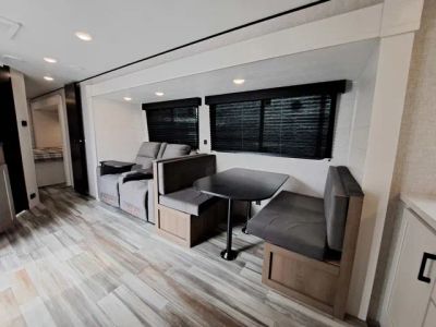 2025 Jayco Jay Flight SLX — photo 7 view