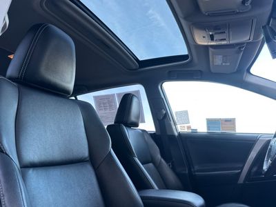 2026 2018 Toyota RAV4 - Photo 18