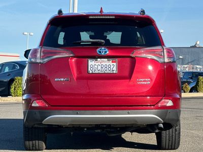 2026 2018 Toyota RAV4 - Photo 8