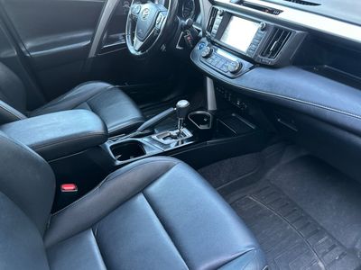 2026 2018 Toyota RAV4 - Photo 17