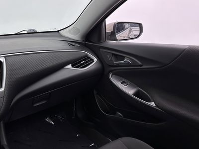 2024 Chevrolet Malibu - Photo 28