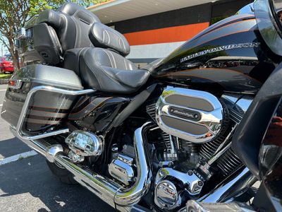 2016 Harley-Davidson CVO Road Glide Ultra - Photo 8
