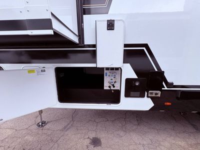 2026 Brinkley MODEL Z - Photo 9