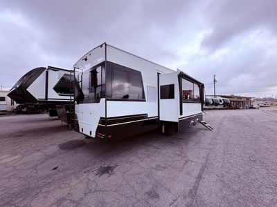 2026 Brinkley MODEL Z - Photo 5