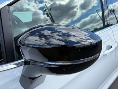 2026 Chrysler Voyager - Photo 10