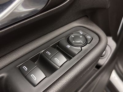 2022 GMC Terrain - Photo 10
