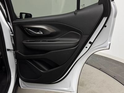 2022 GMC Terrain - Photo 32