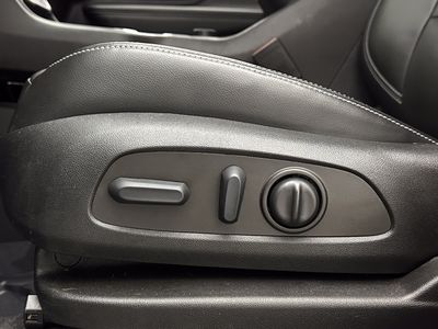 2022 GMC Terrain - Photo 14